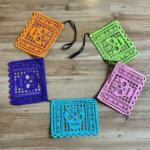 Target Dia de los Muertos Day of the Dead Papel Picado Felt Banner Skulls